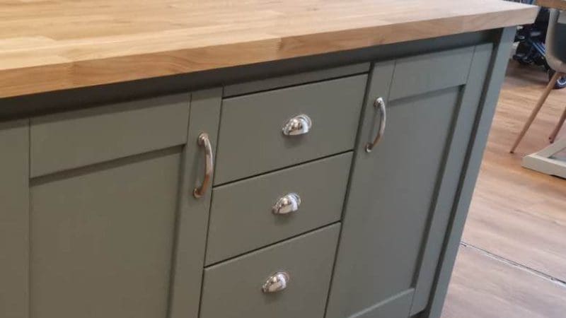 Finsihing Touches - Handles