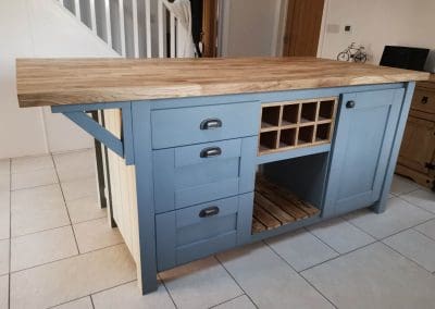 Winchester Kitchen Island style