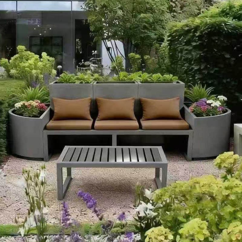 Portland Country Life - Outdoor Seating